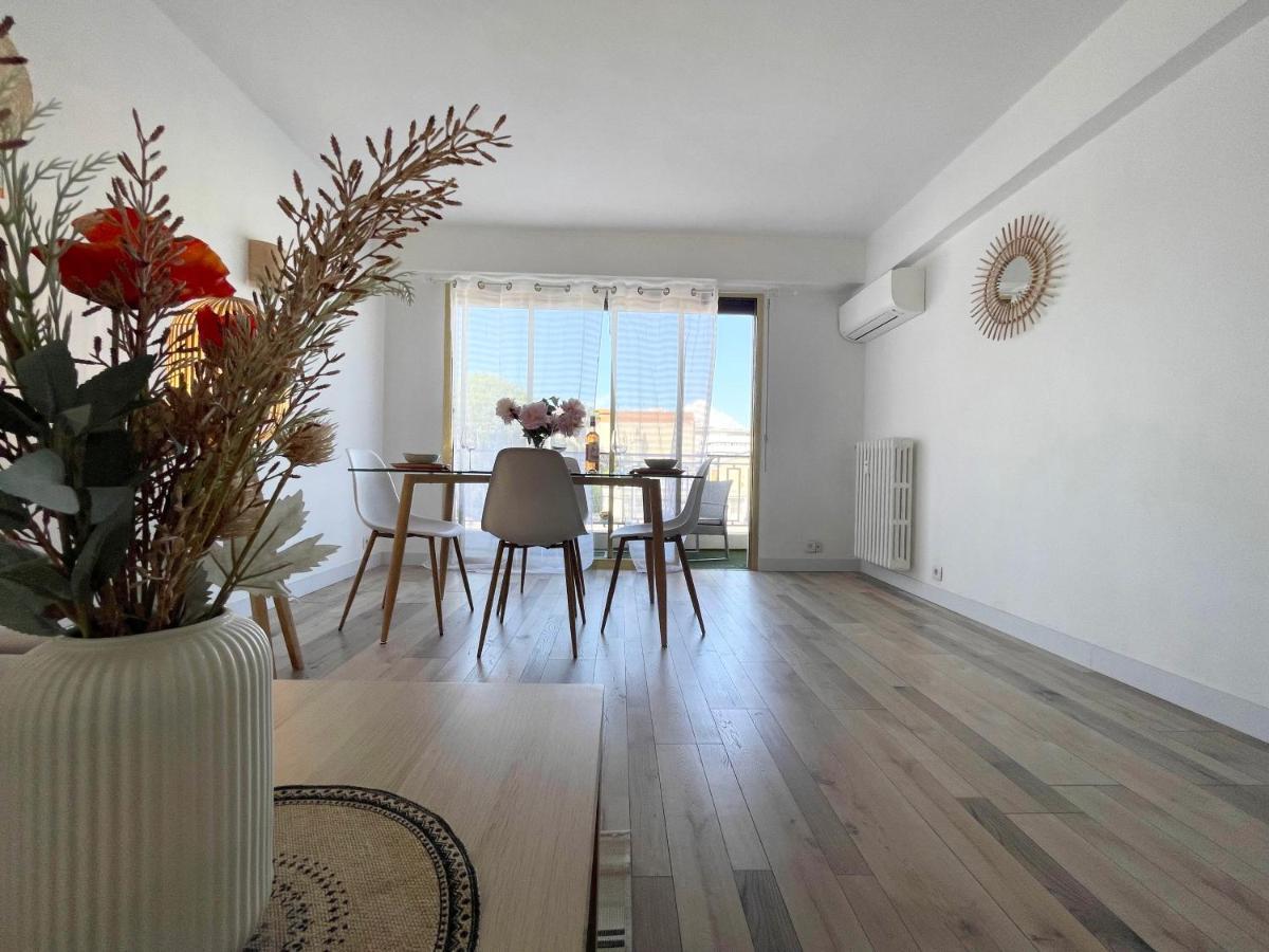 Comfortable Apartment With Parking - Antibes Riviera Екстериор снимка
